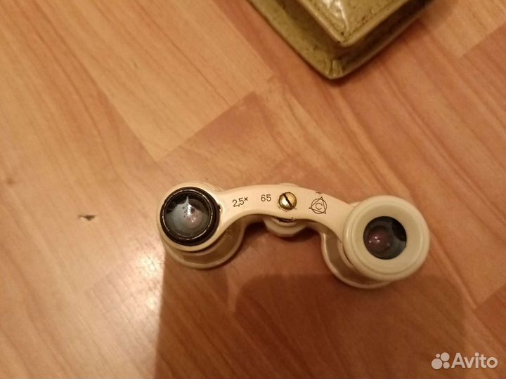 Театральный бинокль