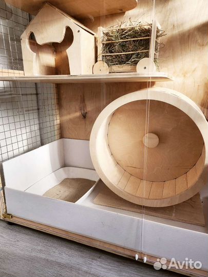 Витрина для шиншилл и др. животных с наполнением