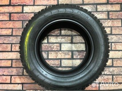 Nokian Tyres Hakkapeliitta 5 215/65 R16