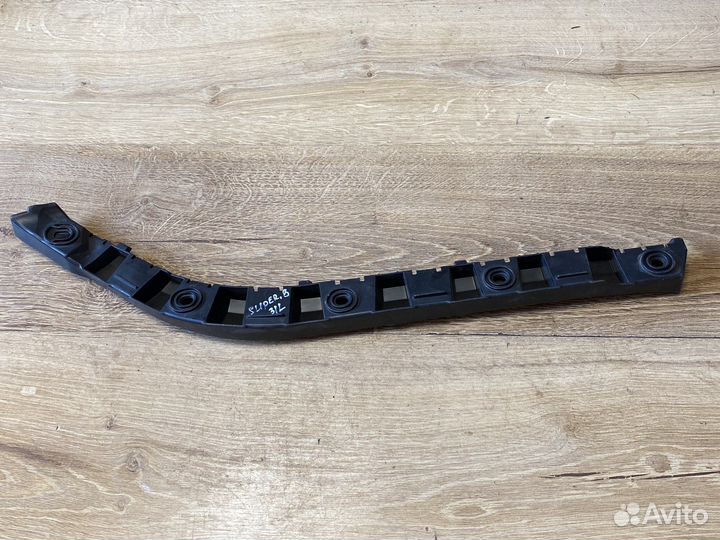 Skoda superb крепление заднего бампера левая