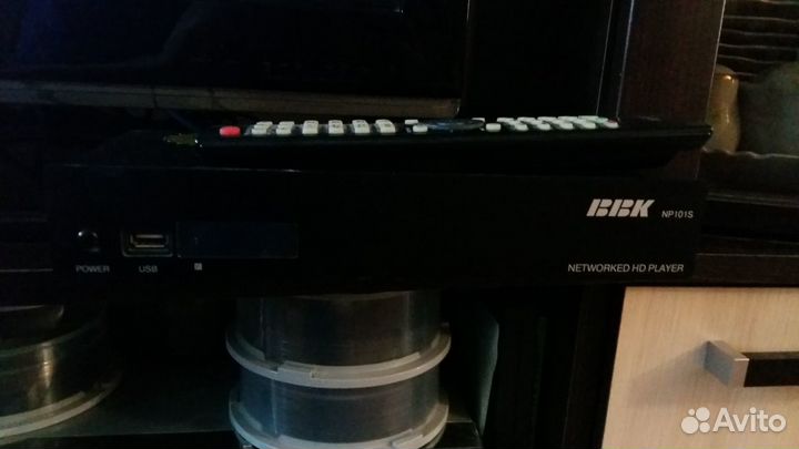 Медиаплейер ввк NP 101S
