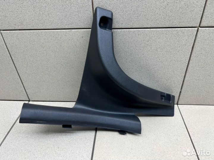 Накладка порога (внутренняя) задняя левая Hyundai