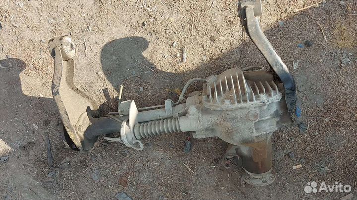 Mitsubishi l200 4 мост передний