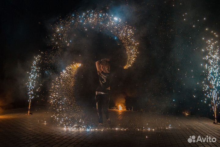 Фаер (огненное) шоу на свадьбу,выпускной,юбилей