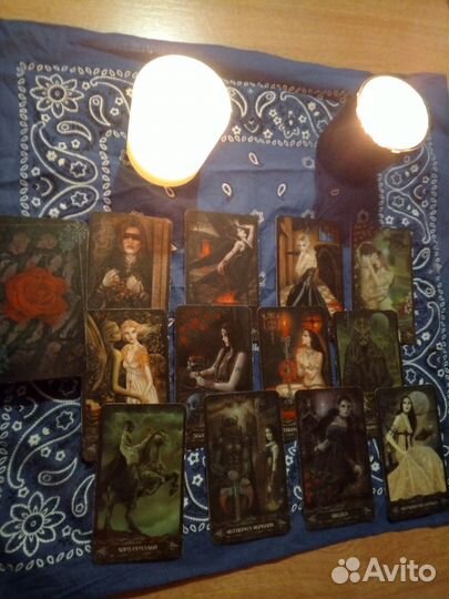 Гадание расклад на картах Таро, уборка на кладбище