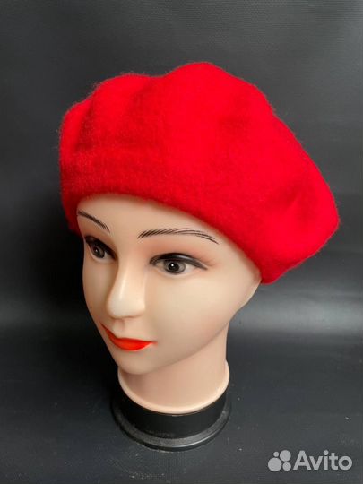 Берет женский осенний зимний