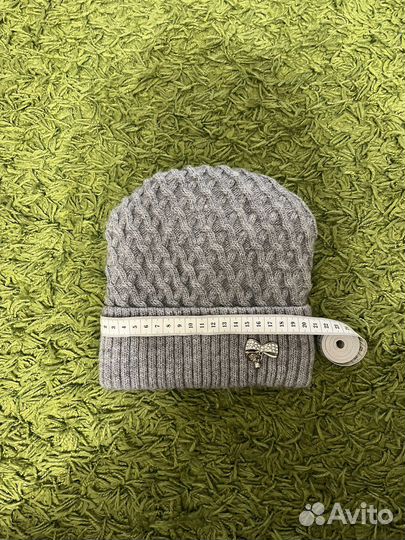 Комплект шапка и варежки на девочку