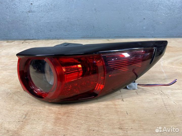 Фонарь задний левый правый Mazda CX-5 KF
