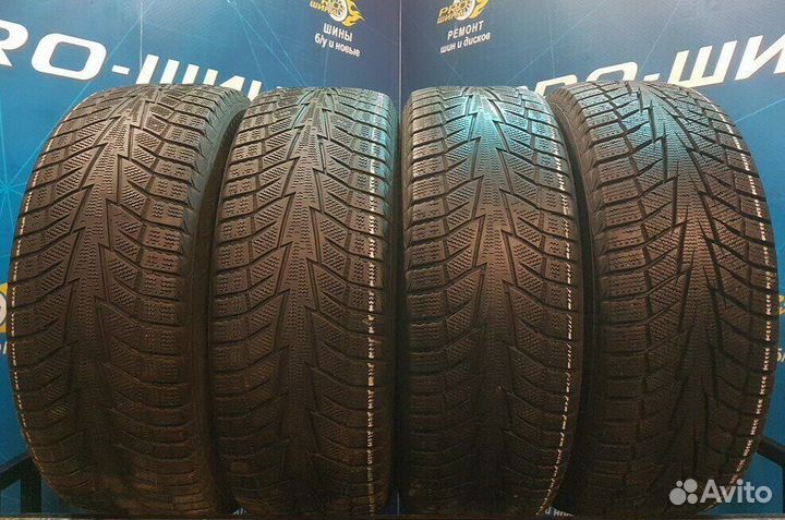 Hankook Winter I'Cept iZ 2 W616 215/60 R16