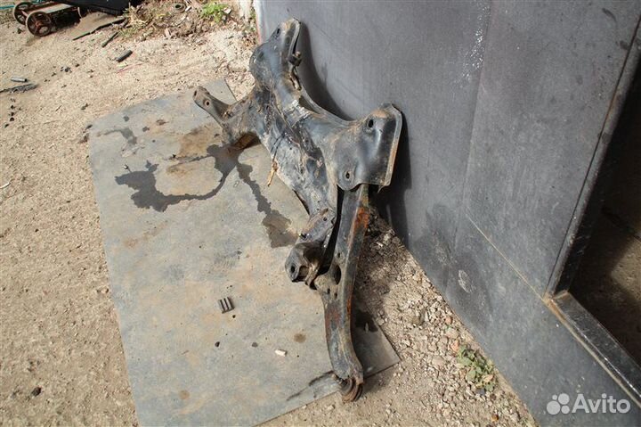 Подрамник Kia Rio 3 седан G4FC 2015