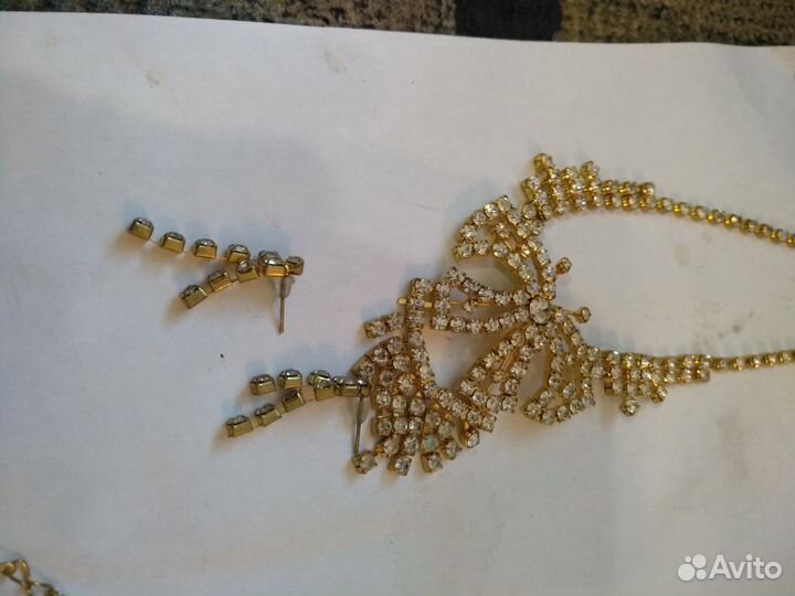 Бусы колье ожерелье