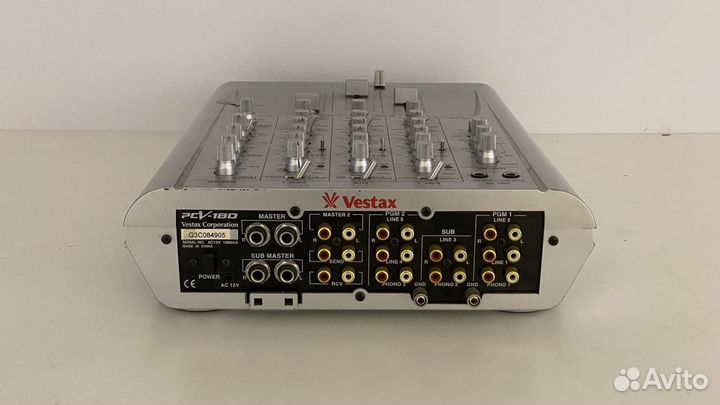 Микшерный DJ пульт Vestax PCV-180