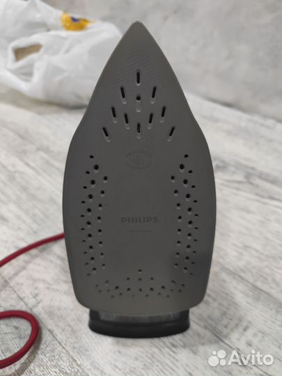 Паровой утюг philips