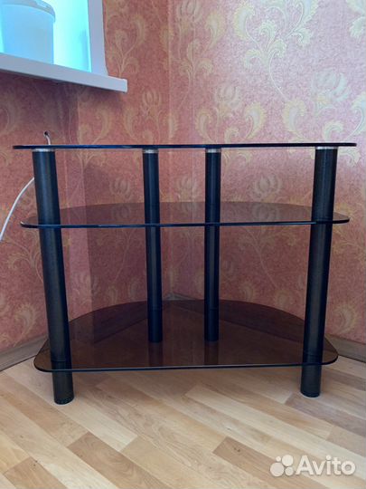 Стеклянная тумба под тв