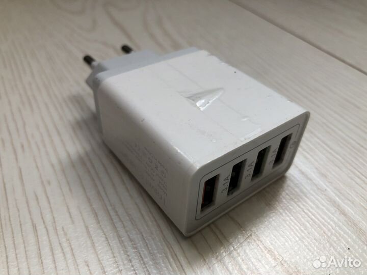 Зарядное устройство на 4 usb