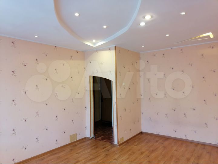 1-к. квартира, 36 м², 4/4 эт.