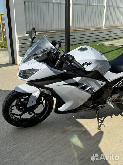 Kawasaki ninja 300 ABS