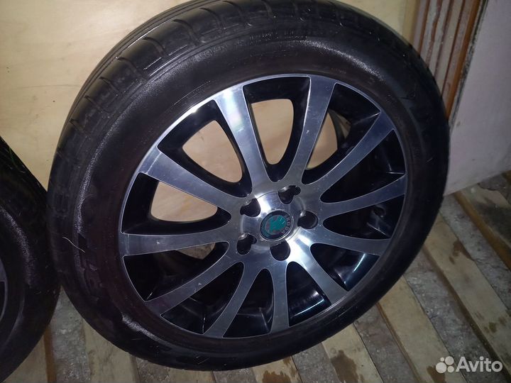Колеса летние 225 50 R17, диски литые R17 7j Skoda