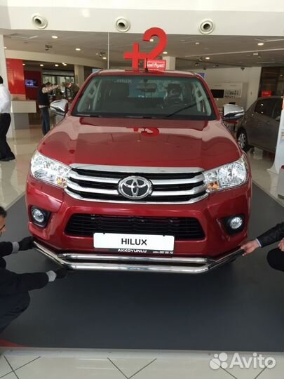 Защита переднего бампера Hilux 2015