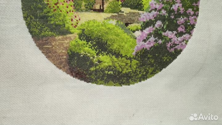 Картина вышитая крестом ручная работа