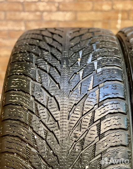 Nokian Tyres Hakkapeliitta R3 SUV 285/40 R21