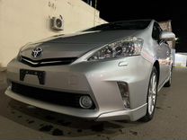 Toyota Prius Alpha 1.8 CVT, 2013, 77 000 км, с пробегом, цена 1 699 000 руб.