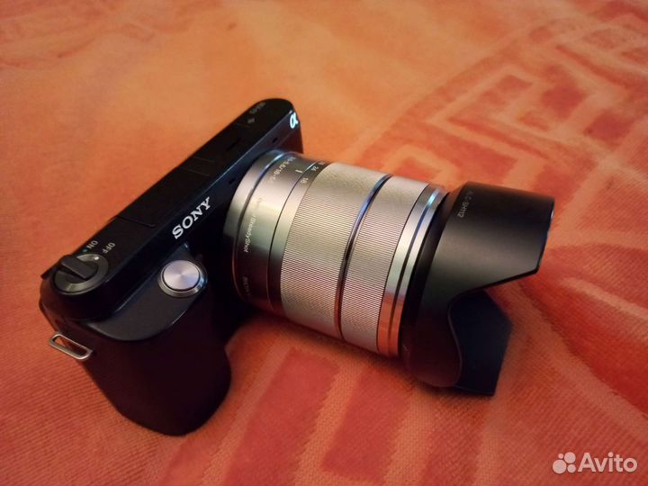 Системный фотоаппарат Sony Nex F3
