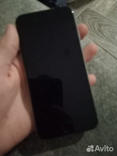 iPhone 6S, 64 ГБ