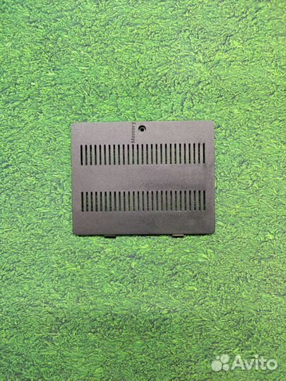 Крышка отсека RAM Samsung R519