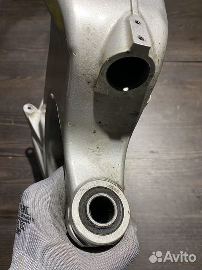 Маятник для Yamaha FJR1300 03-05