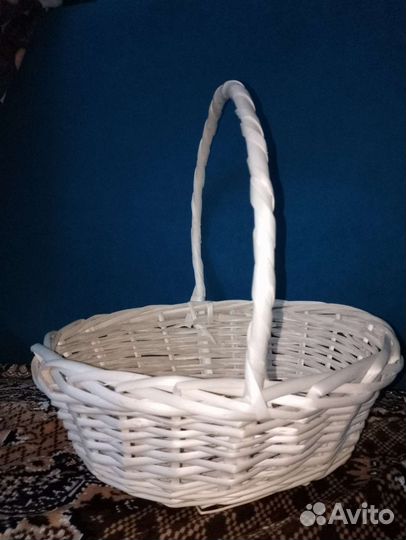 Корзина плетеная