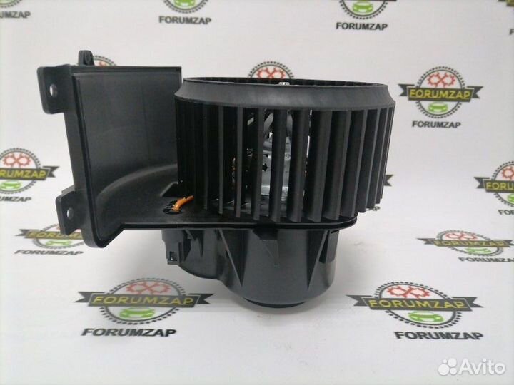 Мотор печки Volkswagen Transporter T5 1.9-3.5