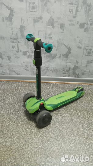 Самокат детский трехколесный