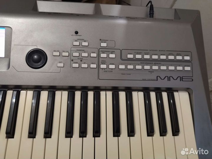 Синтезатор Yamaha mm6 в отличном состоянии
