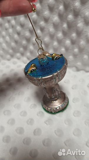 Елочная игрушка поилка