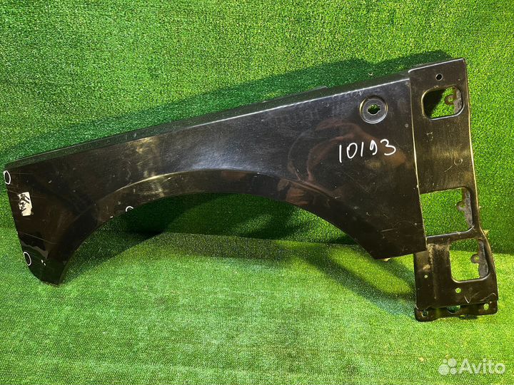 Крыло левое Range Rover 3