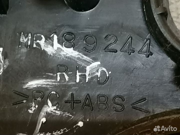 Рамка блока управления климата Mitsubishi Lancer 8