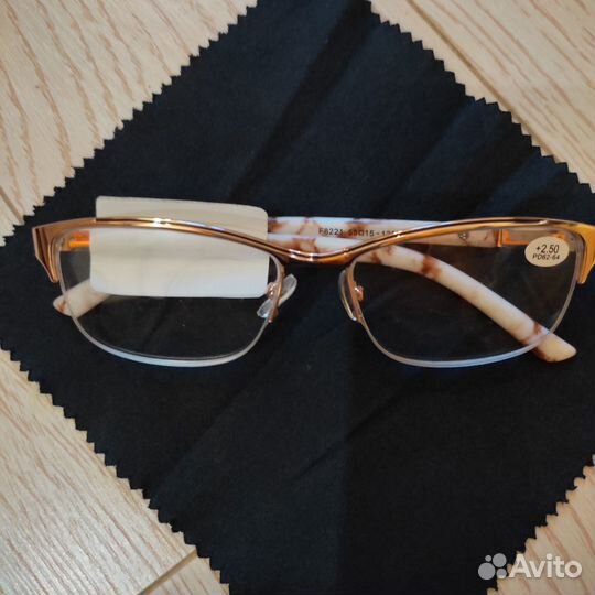 Новые очки, +2, 5