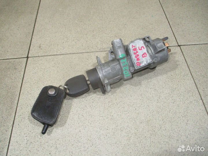 Замок зажигания VW Passat (B5)
