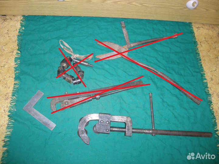 Трубкорез роликовый стальной угольник