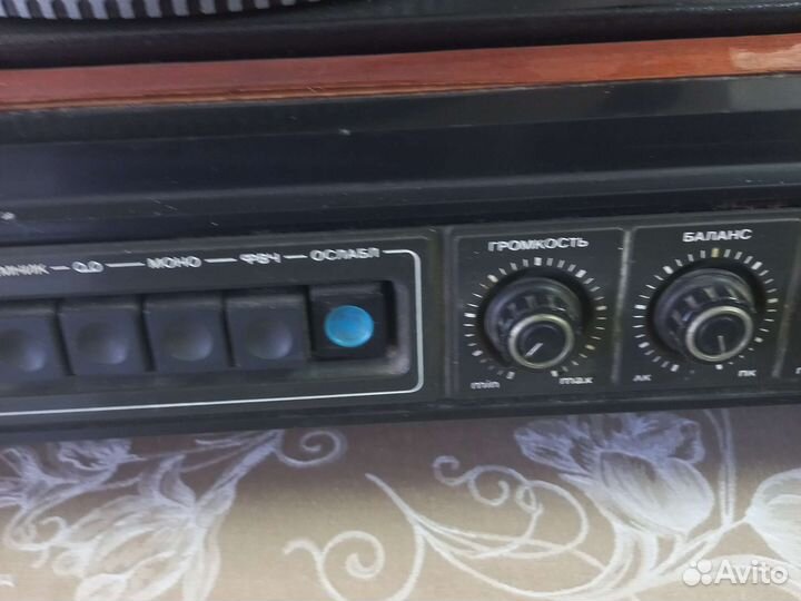 Проигрыватель винила СССР вега 108