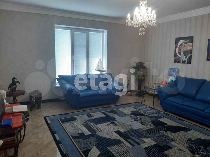 Дом 340 м² на участке 15 сот.