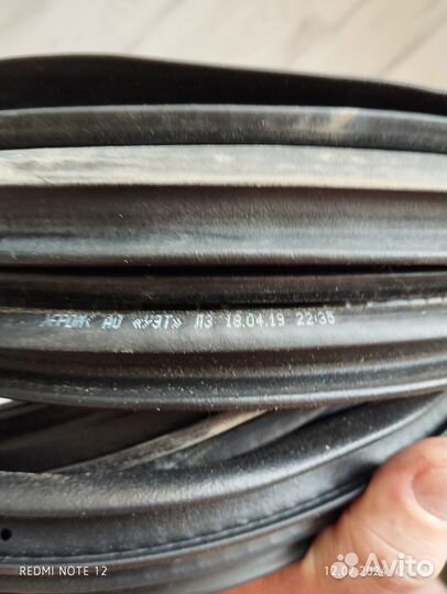 Уплотнитель двери калина1, 2 и гранта