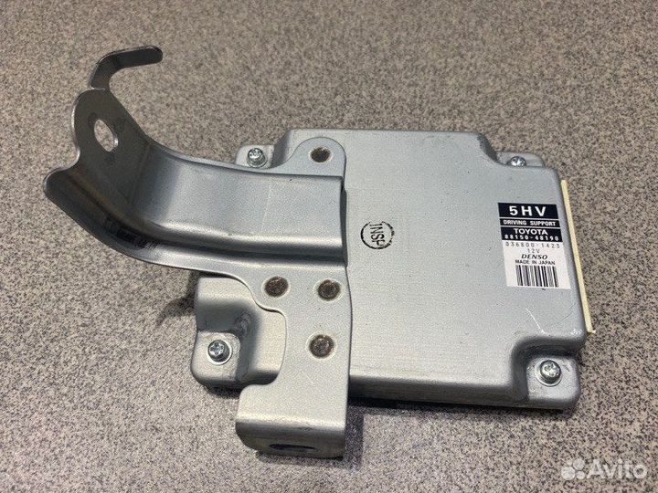 Блок электронный Toyota Harrier AVU65-0028375