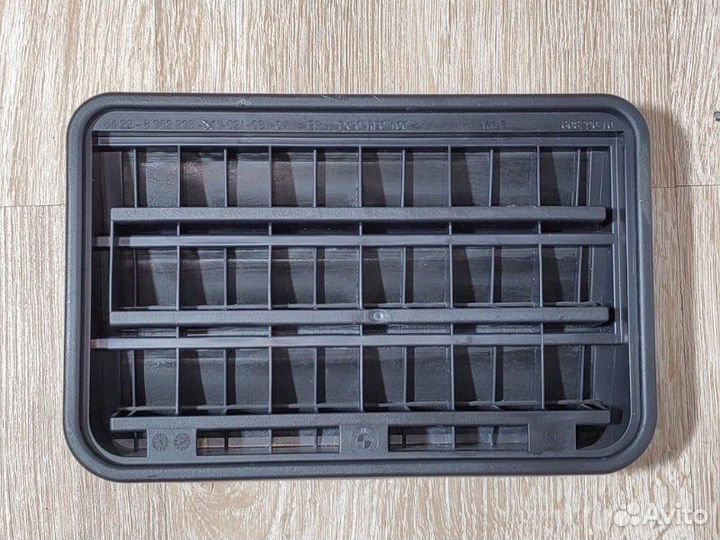 Решетка вентиляционная задняя Bmw 5 F10 N63B44