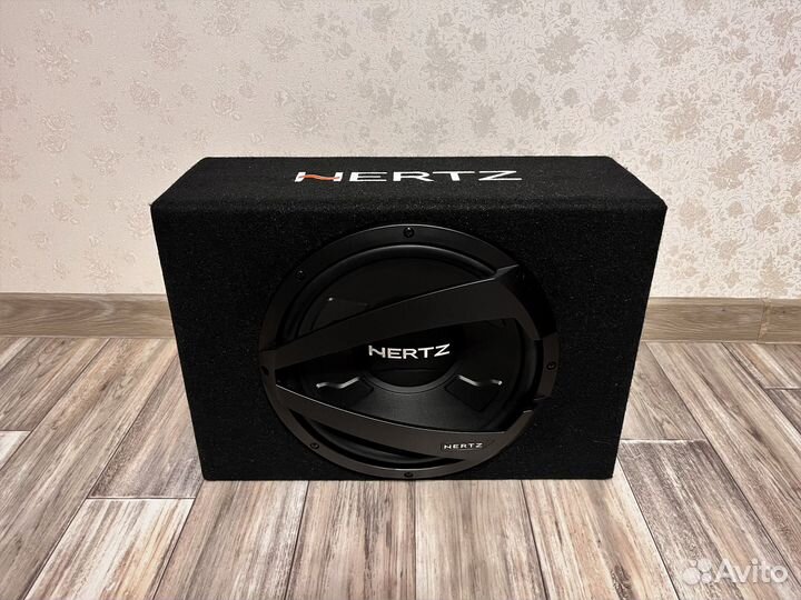 Hertz DBX 30.3 сабвуфер 12