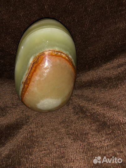 Яйцо из оникса мраморного. Частная коллекция