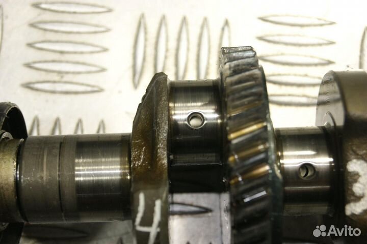 Коленвал Suzuki Bandit 250