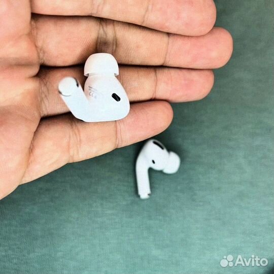 AirPods Pro 2: Беспроводная свобода