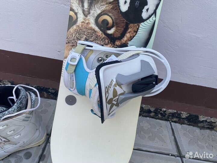 Сноуборд, ботинки для сноуборда 37